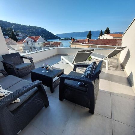 Villa Luni Blace Eksteriør billede