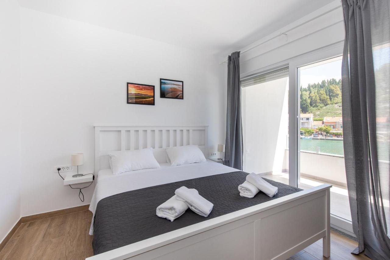 Villa Luni Blace Eksteriør billede
